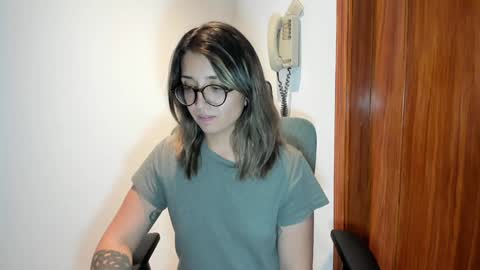 andy online show from December 4, 5:32 am