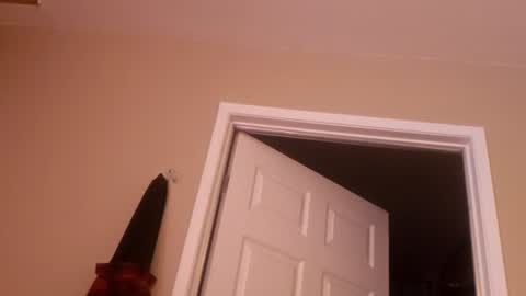 ghuntz22 online show from October 17, 9:35 am