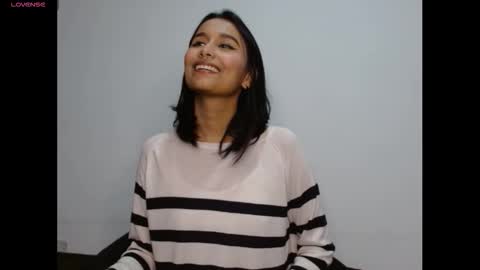 Gia Lee online show from November 8, 4:37 am