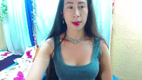 Snapshot of gia_leinn chatting on September 16, 11:41 pm Gia online show from September 16, 11:41 pm