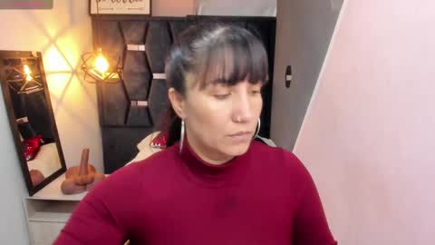 Snapshot of giafox_ chatting on September 18, 1:04 pm G I A FOX online show from September 18, 1:04 pm