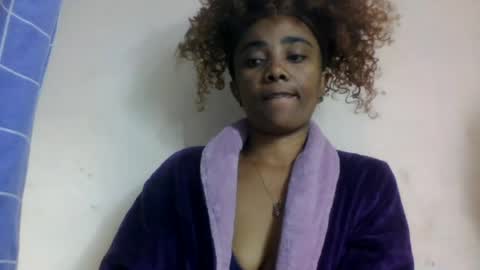 gialbloody online show from June 22, 12:17 am
