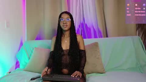 Gia  online show from January 16, 7:01 pm