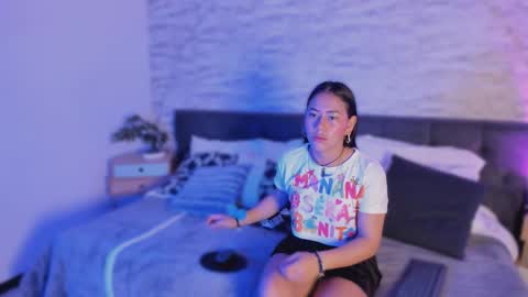 Gianna online show from February 3, 1:04 pm