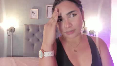 giannaslimjb online show from September 15, 4:25 am