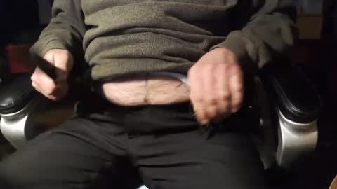 Gianni9000000 online show from December 9, 4:05 pm