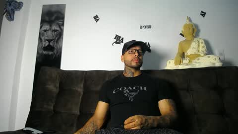 Snapshot of gianni_donato95 chatting on September 29, 10:09 pm Dilan online show from September 29, 10:09 pm