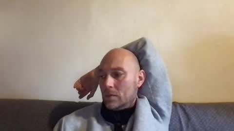 giannipaciotti online show from December 19, 10:02 am