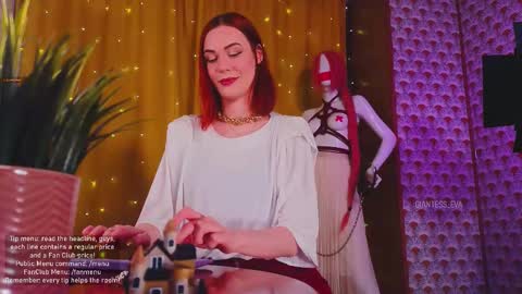 Eva online show from February 1, 9:56 pm