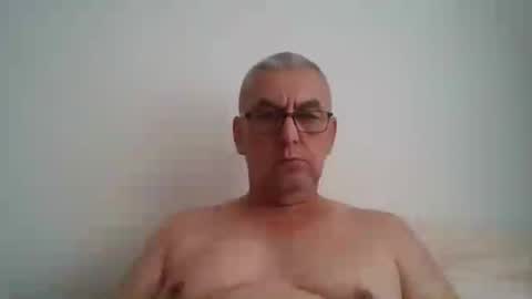 gigi1970 online show from August 8, 12:15 pm