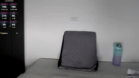 Gigi online show from October 15, 11:16 pm