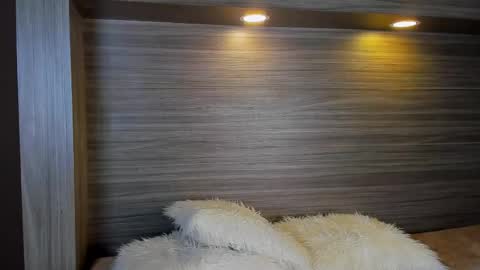 gigi wilden online show from October 12, 4:10 pm