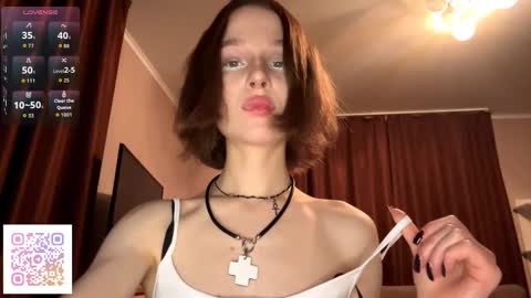 Molly online show from November 12, 7:38 pm