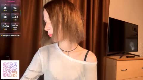 Molly online show from October 26, 7:57 pm