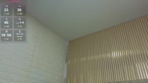 gigirose_ online show from November 2, 9:04 pm