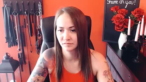 gina_hotlick online show from May 29, 9:51 am