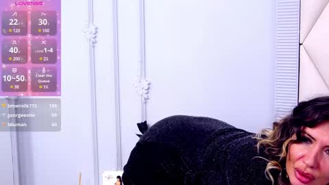 Gina online show from February 5, 4:16 am