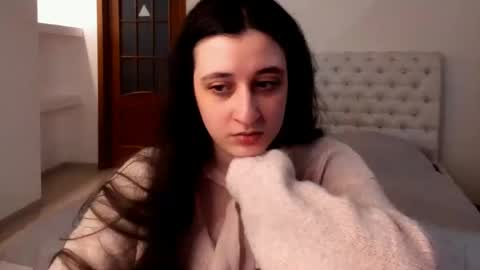 Kate online show from February 13, 1:48 pm