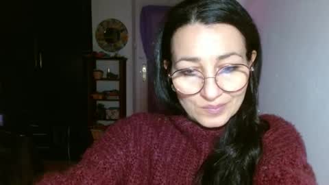 Snapshot of ginaoneon chatting on January 9, 9:05 pm GinaONeon online show from January 9, 9:05 pm