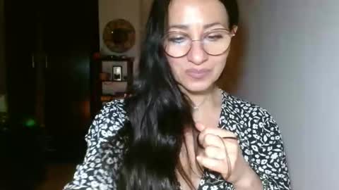 Snapshot of ginaoneon chatting on March 9, 12:10 am GinaONeon online show from March 9, 12:10 am