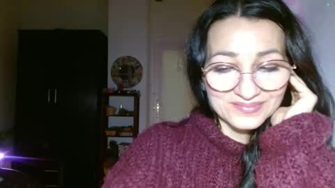 Snapshot of ginaoneon chatting on February 4, 10:34 pm GinaONeon online show from February 4, 10:34 pm