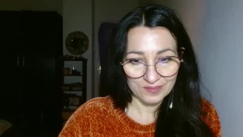 Snapshot of ginaoneon chatting on January 3, 9:05 pm GinaONeon online show from January 3, 9:05 pm