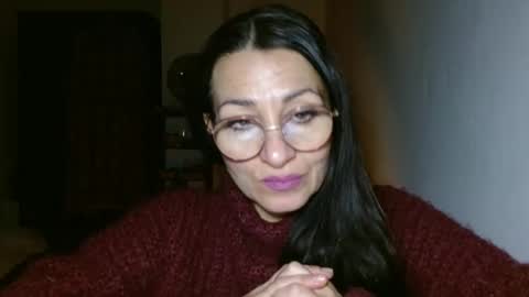 Snapshot of ginaoneon chatting on December 23, 11:28 pm GinaONeon online show from December 23, 11:28 pm
