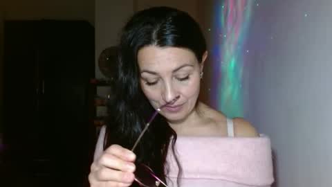 Snapshot of ginaoneon chatting on February 10, 7:28 pm GinaONeon online show from February 10, 7:28 pm