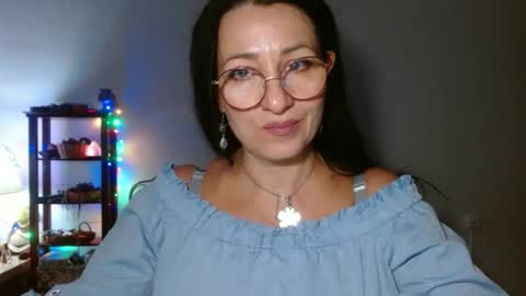 GinaONeon online show from November 10, 7:49 pm
