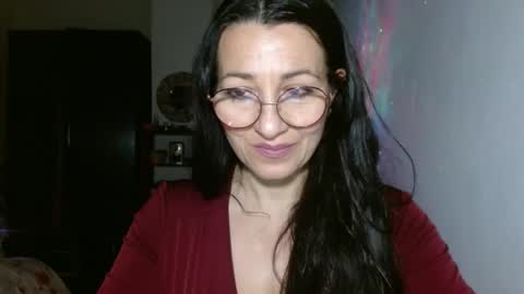 Snapshot of ginaoneon chatting on February 19, 11:25 pm GinaONeon online show from February 19, 11:25 pm