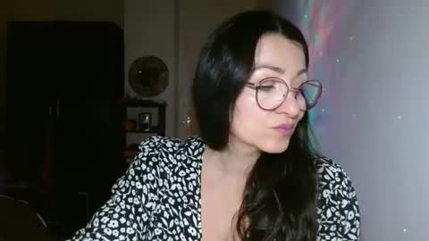Snapshot of ginaoneon chatting on February 22, 7:47 pm GinaONeon online show from February 22, 7:47 pm
