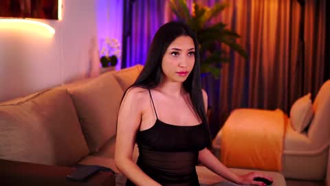 Gina online show from January 25, 7:18 pm