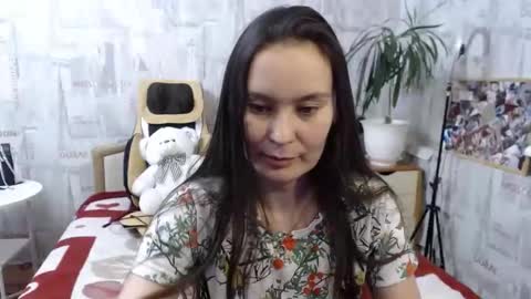 Snapshot of ginaxsoulah__ chatting on February 11, 3:29 pm ginaxsoulah online show from February 11, 3:29 pm