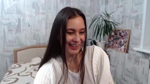 Snapshot of ginaxsoulah__ chatting on September 13, 5:04 pm ginaxsoulah online show from September 13, 5:04 pm