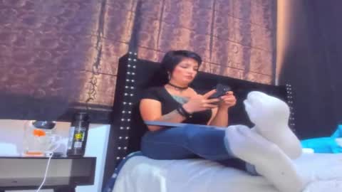 Miss online show from March 9, 6:56 pm