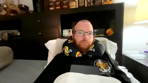 gingerginger111 online show from February 3, 2:53 am
