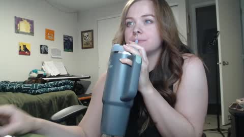 gingervial online show from April 1, 12:00 am