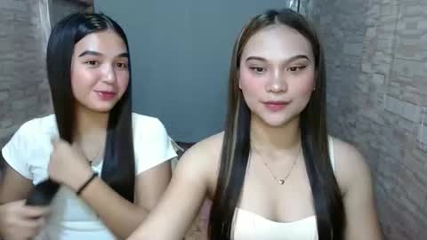 ginna2005 online show from October 9, 12:32 pm