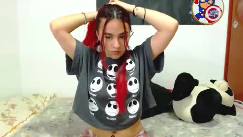 GinniWest  online show from October 7, 6:31 am
