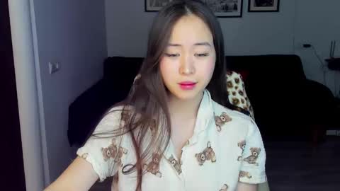 Ginny online show from February 21, 6:26 pm