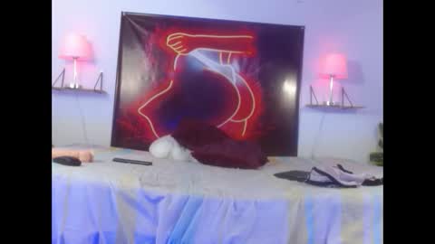 Snapshot of ginoeldal chatting on September 15, 10:33 pm Ginoel online show from September 15, 10:33 pm