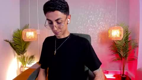 Gio Carangi online show from March 3, 3:24 am