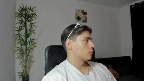 GioRusso online show from March 3, 2:47 am