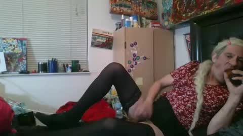 giovanni131971 online show from February 6, 11:57 am