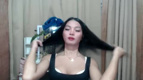 Aisha online show from October 6, 11:39 am