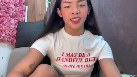 queen ronna online show from October 12, 7:23 am