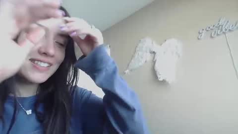 Jasmine online show from February 22, 6:54 pm