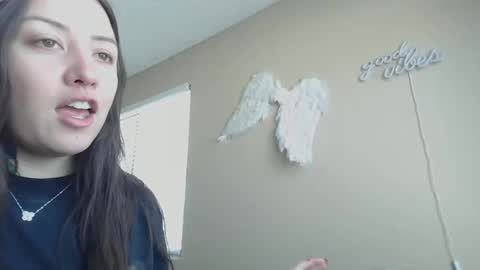 Jasmine online show from March 13, 5:38 pm