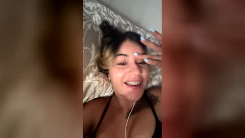 girlpinkxx online show from March 22, 10:47 pm