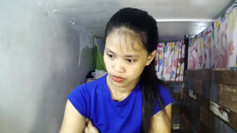 girlxfromxph online show from February 14, 1:23 am